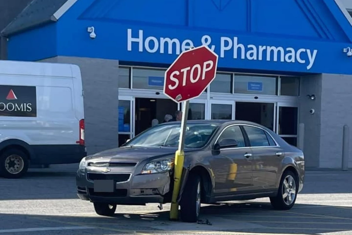 Auburn Police Show That You Can Avoid The Infamous Walmart Pole