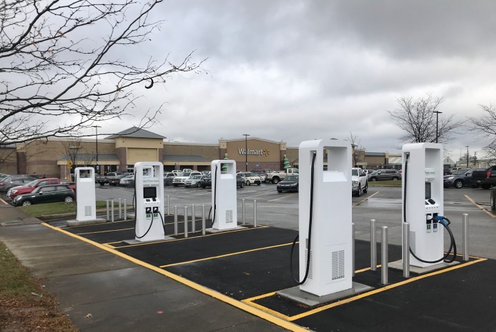 Electrify America Walmart Building Ev Charging Stations In Rural U S