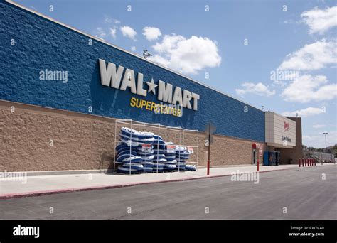 Exterior Of Wal Mart Supercenter Store In San Marcos Texas Stock Photo