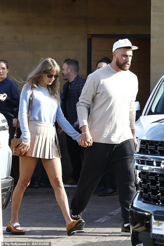 How Old Is Taylor Swift S Boyfriend A Comprehensive Insight