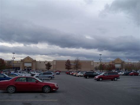 Huge Wal Mart Supercenter In Hagerstown Washington Count Flickr