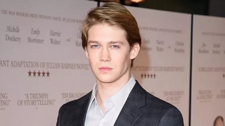 Joe Alwyn Biography Movies Net Worth Screendollars