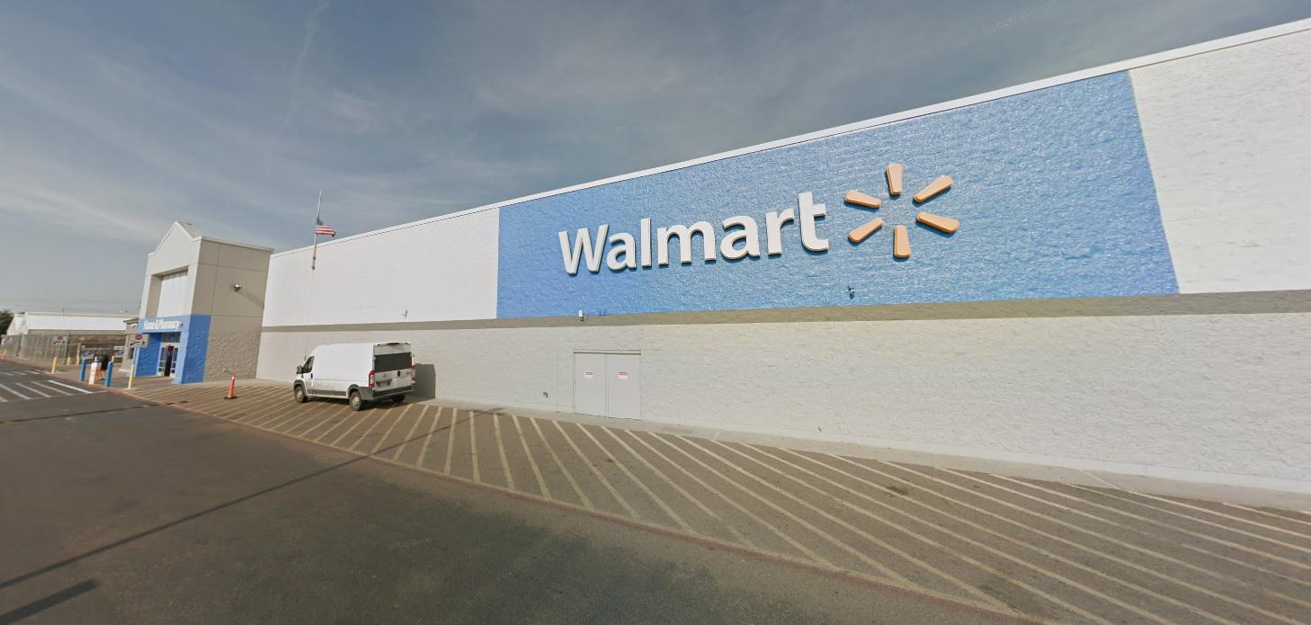 Laredo Walmart Closes For Covid Cleaning Sanitization