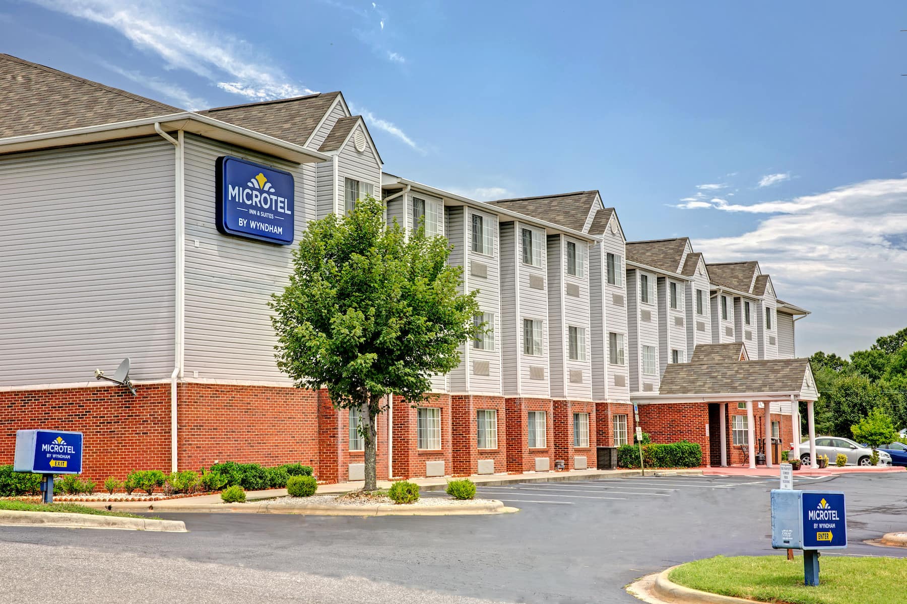 Microtel Inn Amp Suites By Wyndham Statesville Statesville Nc Hotels