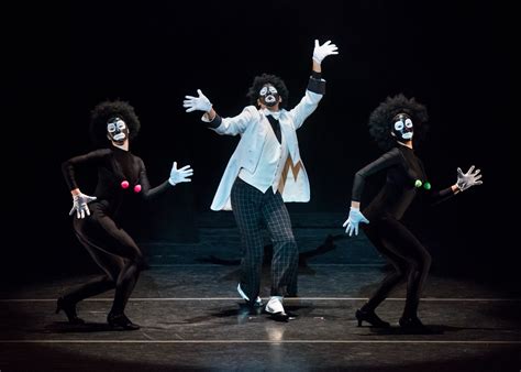 Review The Minstrel Show Revisited Confronts Racial Stereotypes