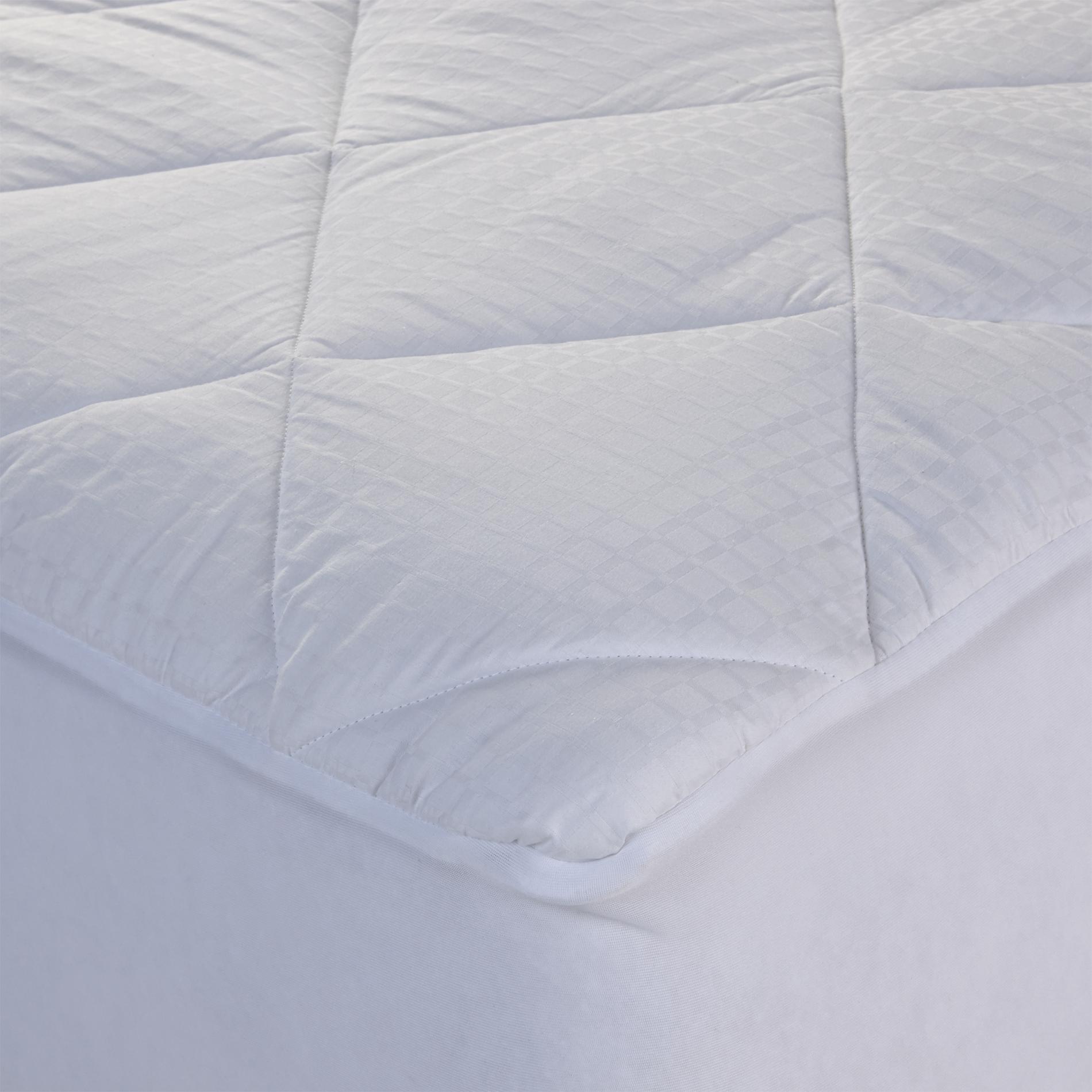 Sertapedic Ultimate Protection Waterproof Mattress Pad With Allergen