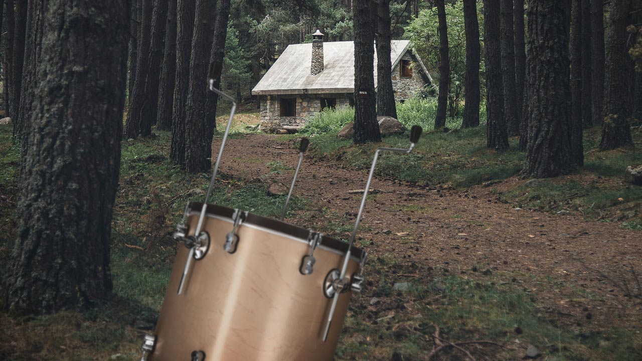 Why A Cabin Is A Great Space For A Recording Studio Joey Sturgis Tones